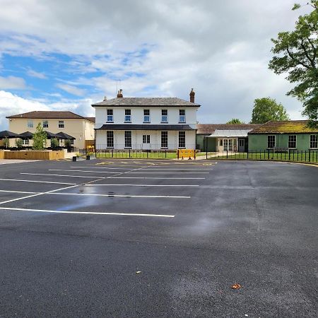 The Oakwood Hotel By Roomsbooked Gloucester Esterno foto